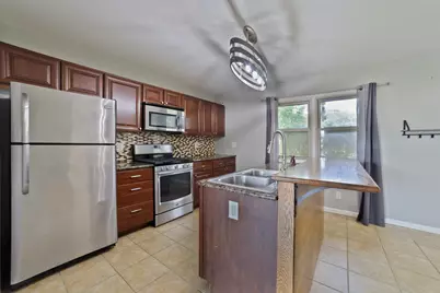 1104 Jasper Drive, McHenry, IL 60051 - Photo 6