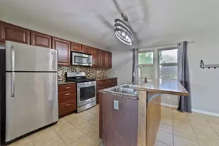 1104 Jasper Dr, McHenry, IL 60051 - Photo 6