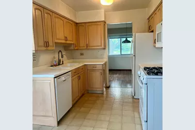 1565 Coloma Court #S, Wheaton, IL 60189 - Photo 2