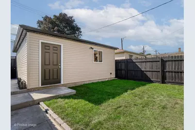 1522 N Avers Avenue, Chicago, IL 60651 - Photo 24