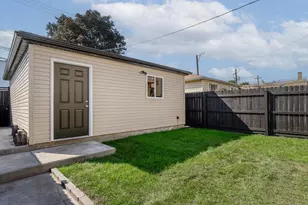 1522 N Avers Ave, Chicago, IL 60651 - Photo 24