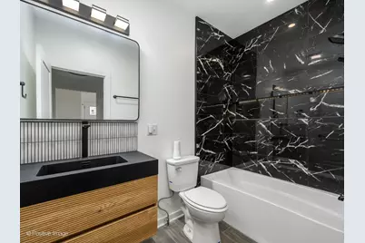 1522 N Avers Avenue, Chicago, IL 60651 - Photo 14