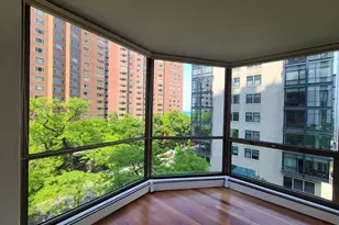 1310 N Ritchie Ct, Chicago, IL 60610 - Photo 4
