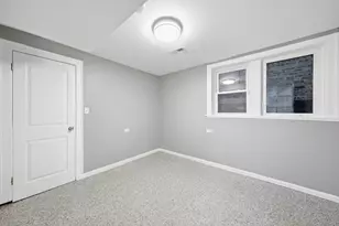 1601 S 51st Ct, Cicero, IL 60804 - Photo 24
