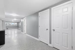 1601 S 51st Ct, Cicero, IL 60804 - Photo 16