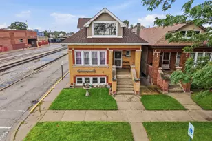 1601 S 51st Ct, Cicero, IL 60804 - Photo 2