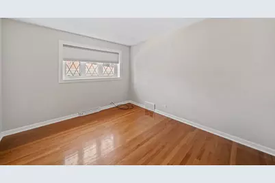 2607 Mayfair Avenue, Westchester, IL 60154 - Photo 10