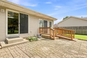 419 Wimbleton Trail, McHenry, IL 60050 - Photo 24