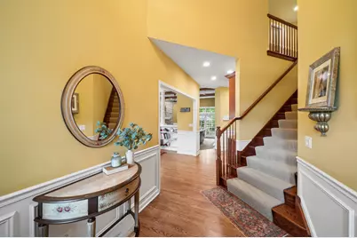 415 Ranch Road, Wheaton, IL 60187 - Photo 2