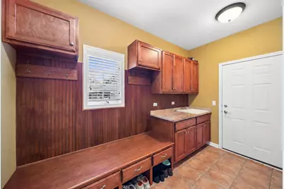 415 Ranch Road, Wheaton, IL 60187 - Photo 12