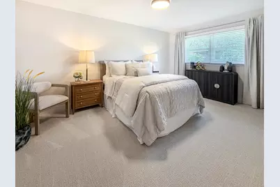10614 S 84th Avenue, Palos Hills, IL 60465 - Photo 22