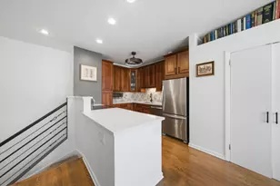 2343 N Greenview Ave, Chicago, IL 60614 - Photo 4