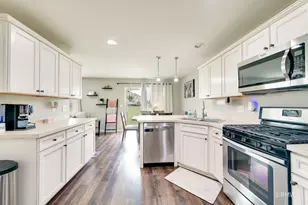 1004 Tuscany Trail, Hampshire, IL 60140 - Photo 12
