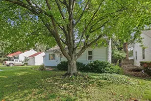 815 Balboa Rd, Champaign, IL 61820 - Photo 2