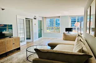 345 N LaSalle St, Chicago, IL 60654 - Photo 6