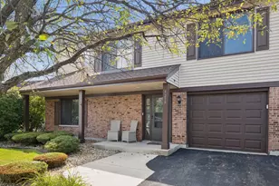 9219 Virginia Ct, Orland Park, IL 60462 - Photo 2