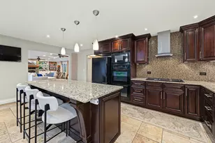 19W076 18th Pl, Lombard, IL 60148 - Photo 10