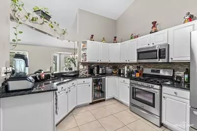 2377 Coral Cove, Elgin, IL 60123 - Photo 10