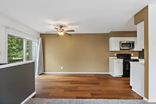 1567 Timberwood Ct, Sycamore, IL 60178 - Photo 12