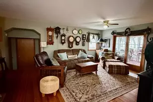 15555 McGirr Rd, Hinckley, IL 60520 - Photo 16