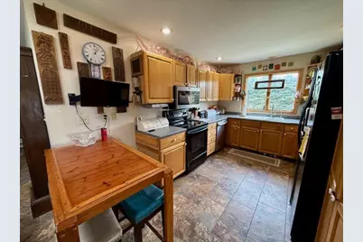 15555 McGirr Road, Hinckley, IL 60520 - Photo 12