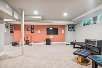1316 Ashland Avenue, Wilmette, IL 60091 - Photo 16