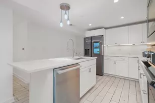 2203 W Giddings St, Chicago, IL 60625 - Photo 6