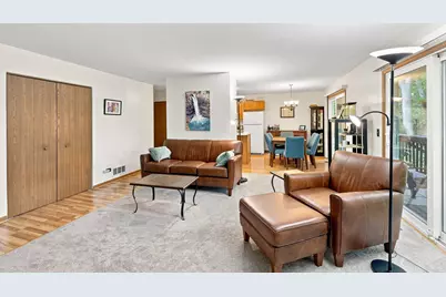 305 N Airlite Street #A, Elgin, IL 60123 - Photo 4