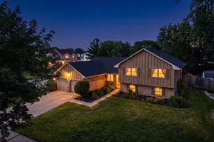 2913 Vimy Ridge Dr, Joliet, IL 60435 - Photo 2