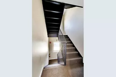 [Address not provided], Chicago, IL 60653 - Photo 28