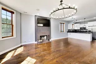 [Address not provided], Chicago, IL 60653 - Photo 8