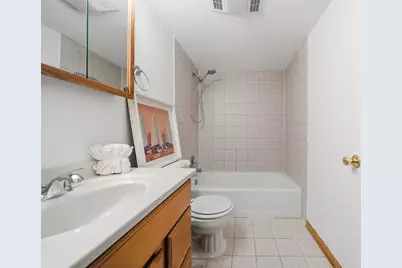 836 E Old Willow Road #11111, Prospect Heights, IL 60070 - Photo 10