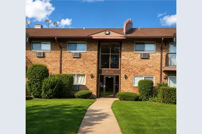 836 E Old Willow Road #11111, Prospect Heights, IL 60070 - Photo 2