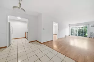 836 E Old Willow Rd, Prospect Heights, IL 60070 - Photo 4