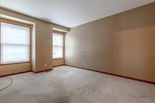 8 N Old Creek Rd, Vernon Hills, IL 60061 - Photo 44