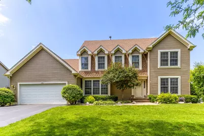 8 N Old Creek Road, Vernon Hills, IL 60061 - Photo 1
