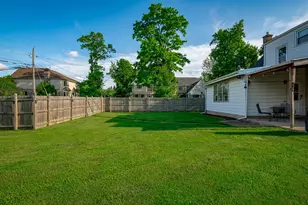 389 S West Ave, Elmhurst, IL 60126 - Photo 22