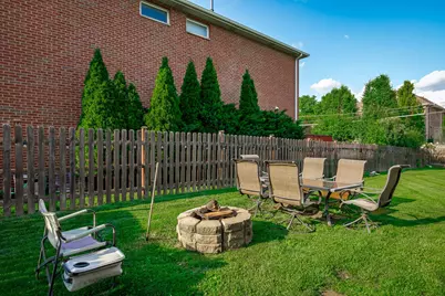 389 S West Avenue, Elmhurst, IL 60126 - Photo 24