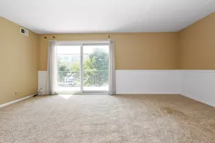 10811 S Keating Ave, Oak Lawn, IL 60453 - Photo 6