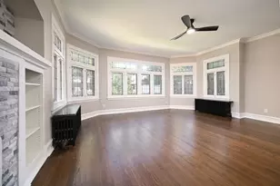 2619 W Farwell Ave, Chicago, IL 60645 - Photo 4