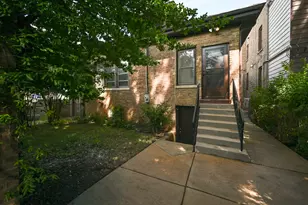 2619 W Farwell Ave, Chicago, IL 60645 - Photo 26