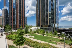 211 N Harbor Dr, Chicago, IL 60601 - Photo 34
