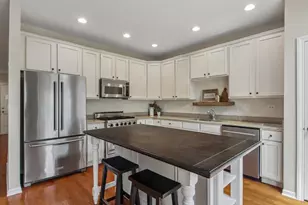 27 Harborside Way, Hawthorn Woods, IL 60047 - Photo 10