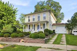 422 W Jefferson St, Morris, IL 60450 - Photo 1