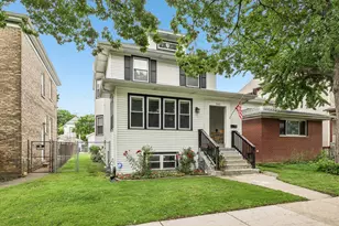 743 S Lombard Ave, Oak Park, IL 60304 - Photo 2