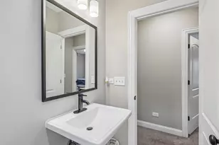 743 S Lombard Ave, Oak Park, IL 60304 - Photo 20