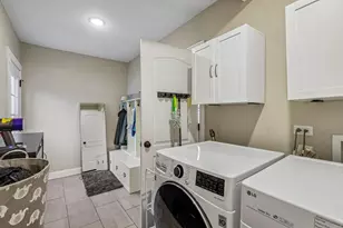 743 S Lombard Ave, Oak Park, IL 60304 - Photo 10