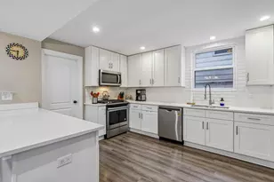 743 S Lombard Ave, Oak Park, IL 60304 - Photo 6