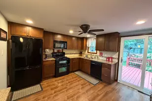 714 Walnut Ln, Marengo, IL 60152 - Photo 6