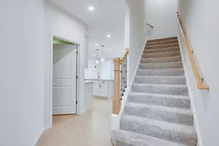 1205 Josiah Rd, Naperville, IL 60563 - Photo 12